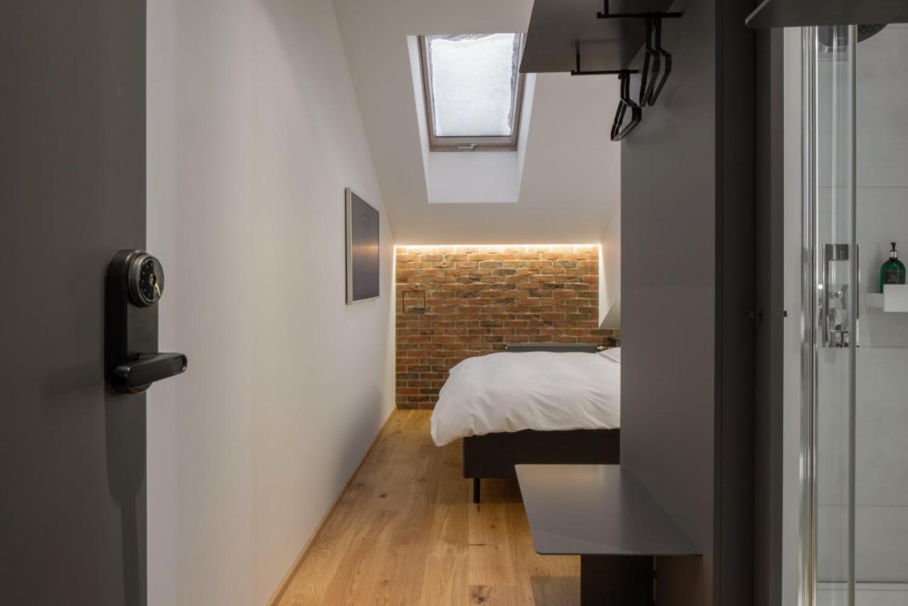 Dunten Hotel Таллин Экстерьер фото