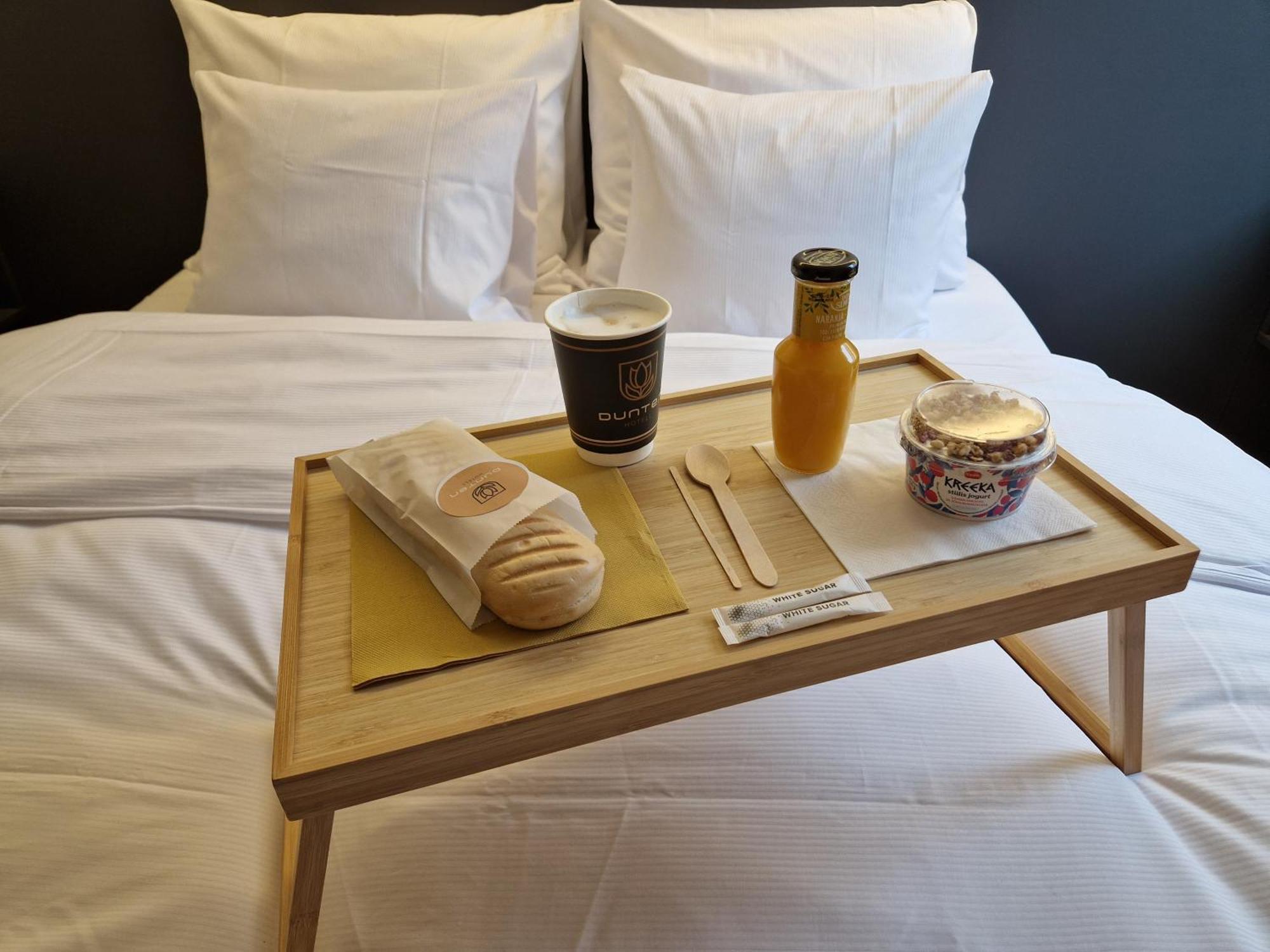 Dunten Hotel Таллин Экстерьер фото